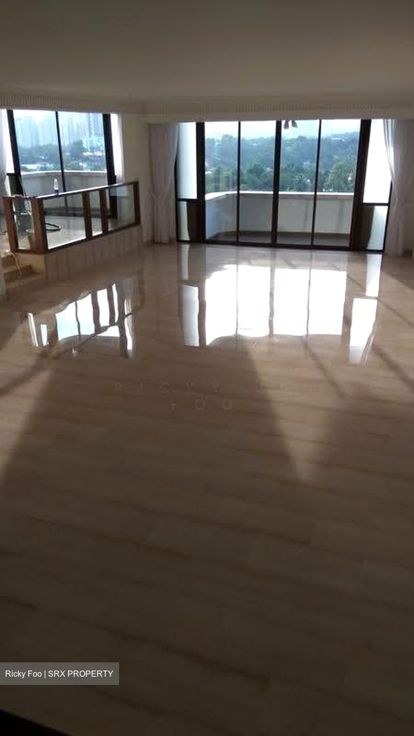 Beverly Hill (D10), Condominium #637822091